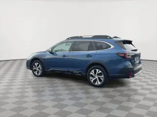 Subaru Outback 2022 AWD Limited 4dr Crossover