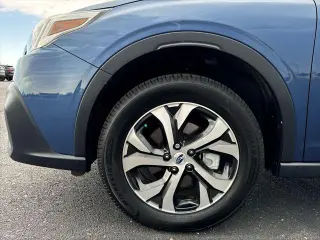 Subaru Outback 2022 AWD Limited 4dr Crossover
