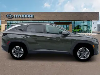 Hyundai TUCSON 2026 SEL Premium 4dr SUV