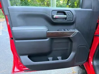 GMC Sierra 1500 2019 4x2 SLT 4dr Crew Cab 5.8 ft. SB