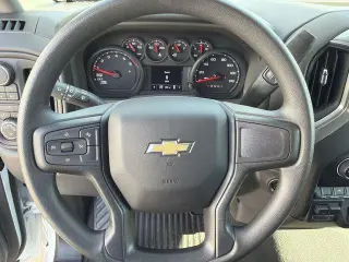 Chevrolet Silverado 1500 2025 4x4 Custom 4p. Cabina Crew 5.8 ft. SB