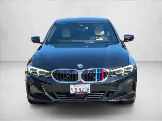Serie 3 BMW 2025 AWD 330i xDrive 4dr Sedán