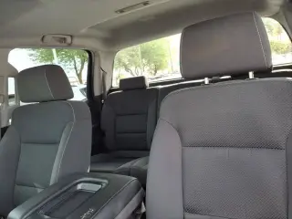 Chevrolet Silverado 1500 2018 4x2 LT 4p Cabatón Tripulada 5.8 ft. CB