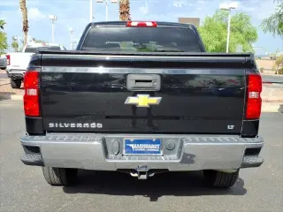 Chevrolet Silverado 1500 2018 4x2 LT 4p Cabatón Tripulada 5.8 ft. CB