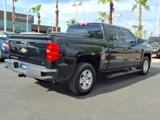 Chevrolet Silverado 1500 2018 4x2 LT 4p Cabatón Tripulada 5.8 ft. CB