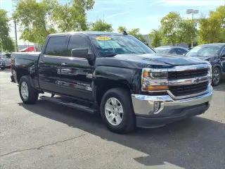 Chevrolet Silverado 1500 2018 4x2 LT 4p Cabatón Tripulada 5.8 ft. CB