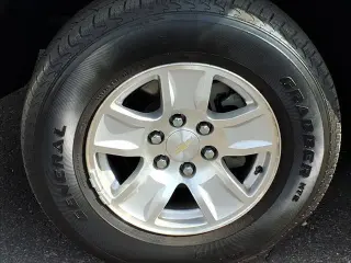 Chevrolet Silverado 1500 2018 4x2 LT 4p Cabatón Tripulada 5.8 ft. CB