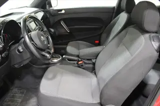 Volkswagen Escarabajo 2018 2.0T S 2dr Coupé