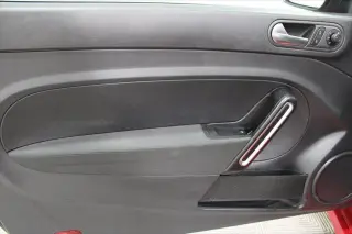 Volkswagen Escarabajo 2018 2.0T S 2dr Coupé