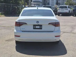 Volkswagen Jetta 2019 S 4dr Sedán 8P