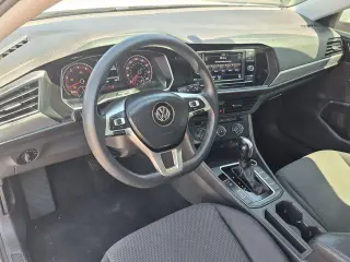 Volkswagen Jetta 2019 S 4dr Sedán 8P