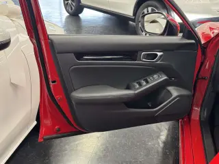 Honda Civic 2024 Touring 4dr Sedan