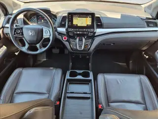 Honda Odyssey 2022 Touring 4dr Mini-Van
