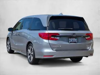 Honda Odyssey 2022 Touring 4dr Mini-Van