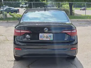 Volkswagen Jetta 2024 SE 4p Sedan