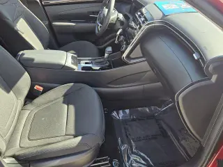 Hyundai TUCSON 2024 SE SUV de 4 puertas (lanzamiento a mitad de año)