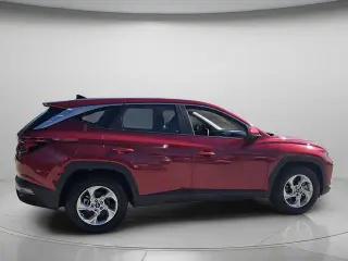 Hyundai TUCSON 2024 SE SUV de 4 puertas (lanzamiento a mitad de año)