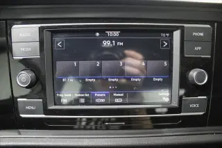 Volkswagen Jetta 2023 S 4p Sedan 6M