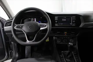 Volkswagen Jetta 2023 S 4p Sedan 6M
