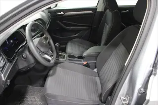 Volkswagen Jetta 2023 S 4p Sedan 6M