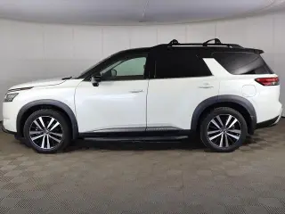 Nissan Pathfinder 2024 AWD Platinum 4p SUV