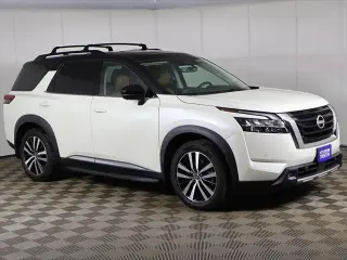 Nissan Pathfinder 2024 AWD Platinum 4p SUV