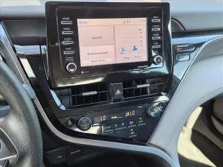 Toyota Camry 2022 LE 4p Sedan