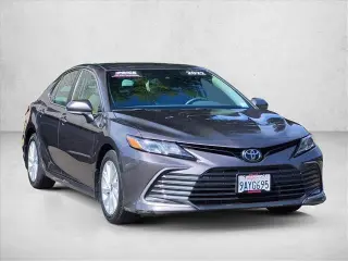 Toyota Camry 2022 LE 4p Sedan