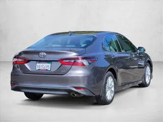 Toyota Camry 2022 LE 4p Sedan