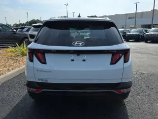 Hyundai TUCSON 2024 SEL 4p SUV