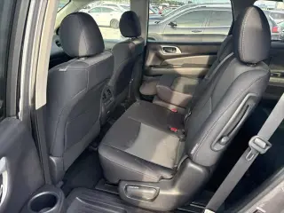 Nissan Pathfinder 2019 4x4 S SUV de 4 puertas