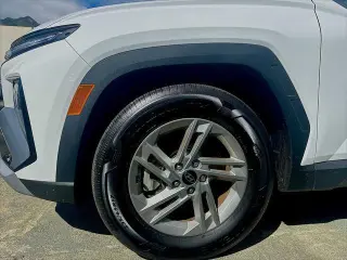 Hyundai TUCSON 2025 SE 4dr SUV