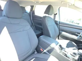 Hyundai TUCSON 2024 SE 4p SUV