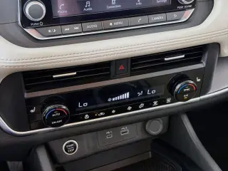 Nissan Rogue 2023 AWD SV 4dr Crossover