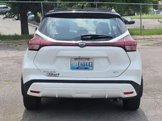 Nissan Kicks 2023 SR 4p Crossover