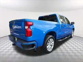 Chevrolet Silverado 1500 2025 4x2 Custom 4dr Crew Cab 5.8 ft. CB