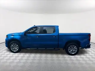 Chevrolet Silverado 1500 2025 4x2 Custom 4dr Crew Cab 5.8 ft. CB