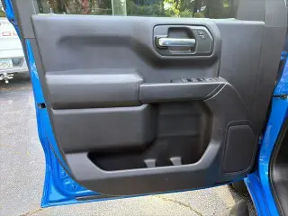 Chevrolet Silverado 1500 2025 4x2 Custom 4dr Crew Cab 5.8 ft. CB
