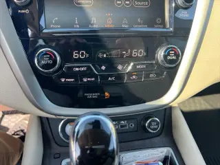Nissan Murano 2024 AWD Platinum SUV de 4 puertas