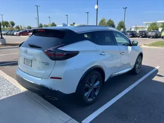 Nissan Murano 2024 AWD Platinum SUV de 4 puertas