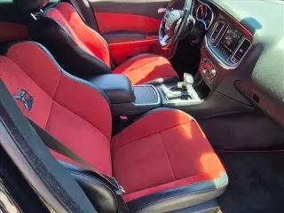 Dodge Charger 2018 R/T Scat Pack 4dr Sedán