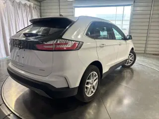 Ford Edge 2022 AWD SEL 4dr Crossover