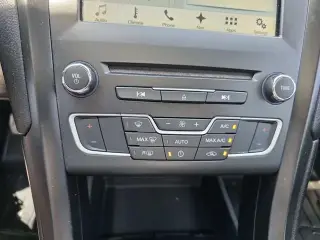 Fusión de Ford Hybrid 2018 SE 4dr Sedán