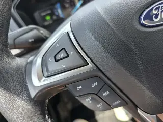 Fusión de Ford Hybrid 2018 SE 4dr Sedán