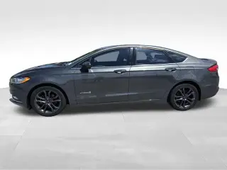 Fusión de Ford Hybrid 2018 SE 4dr Sedán