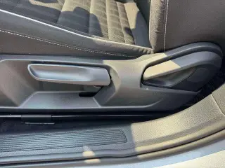 Volkswagen Jetta 2022 Sport 4dr Sedan 6M