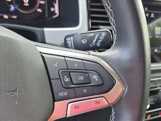 Volkswagen Atlas Cross Sport 2022 V6 SE 4dr SUV con tecnología