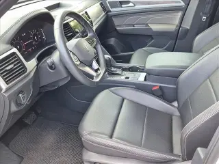 Volkswagen Atlas Cross Sport 2022 V6 SE 4dr SUV con tecnología