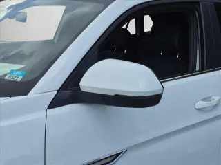 Volkswagen Atlas Cross Sport 2022 V6 SE 4dr SUV con tecnología