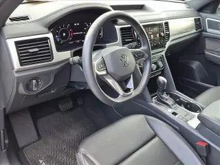 Volkswagen Atlas Cross Sport 2022 V6 SE 4dr SUV con tecnología